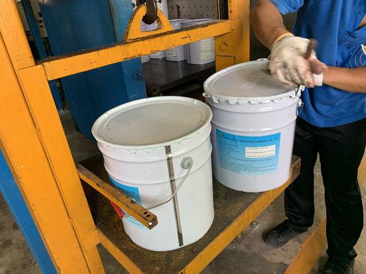 Resina descolorida de la viscosidad baja, resina de epoxy de cristal líquida eléctrica clara